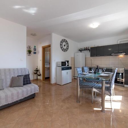 Vila House Anka Milna  Exteriér fotografie
