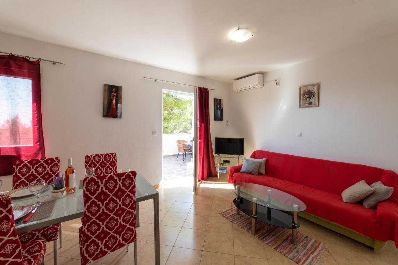Vila House Anka Milna  Exteriér fotografie